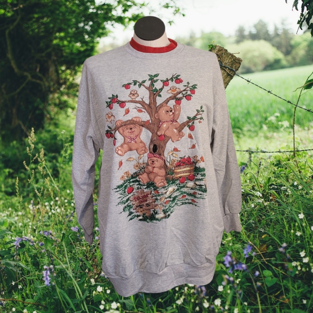 Vintage 90s Countryside Bears Maternity Sweatshirt Deadstock
